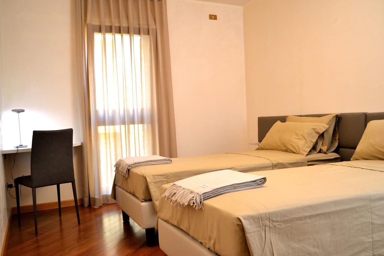 Portico Oscuro Deluxe Apartment - Centro Citta Τρεβίζο Εξωτερικό φωτογραφία
